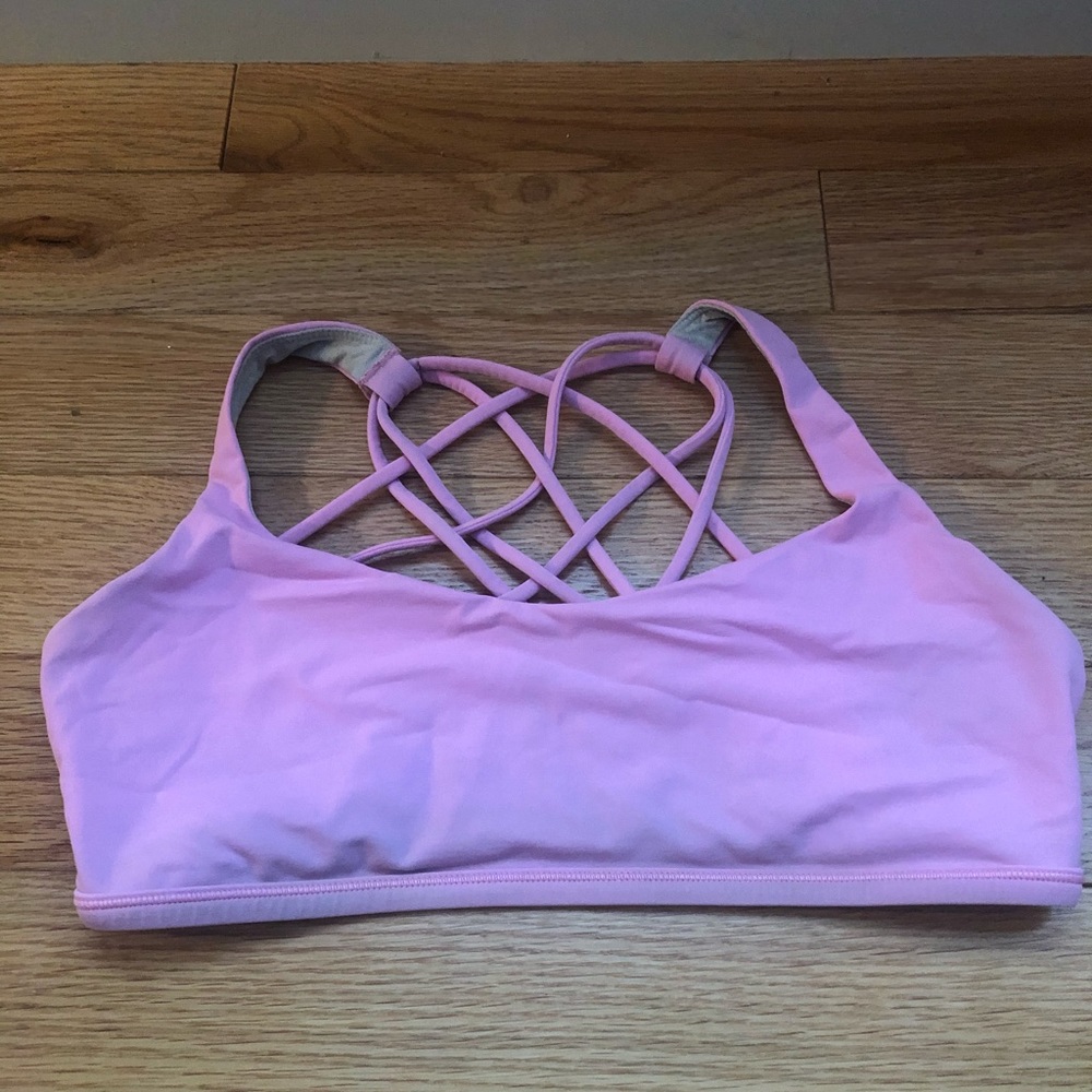 Lululemon sports bra